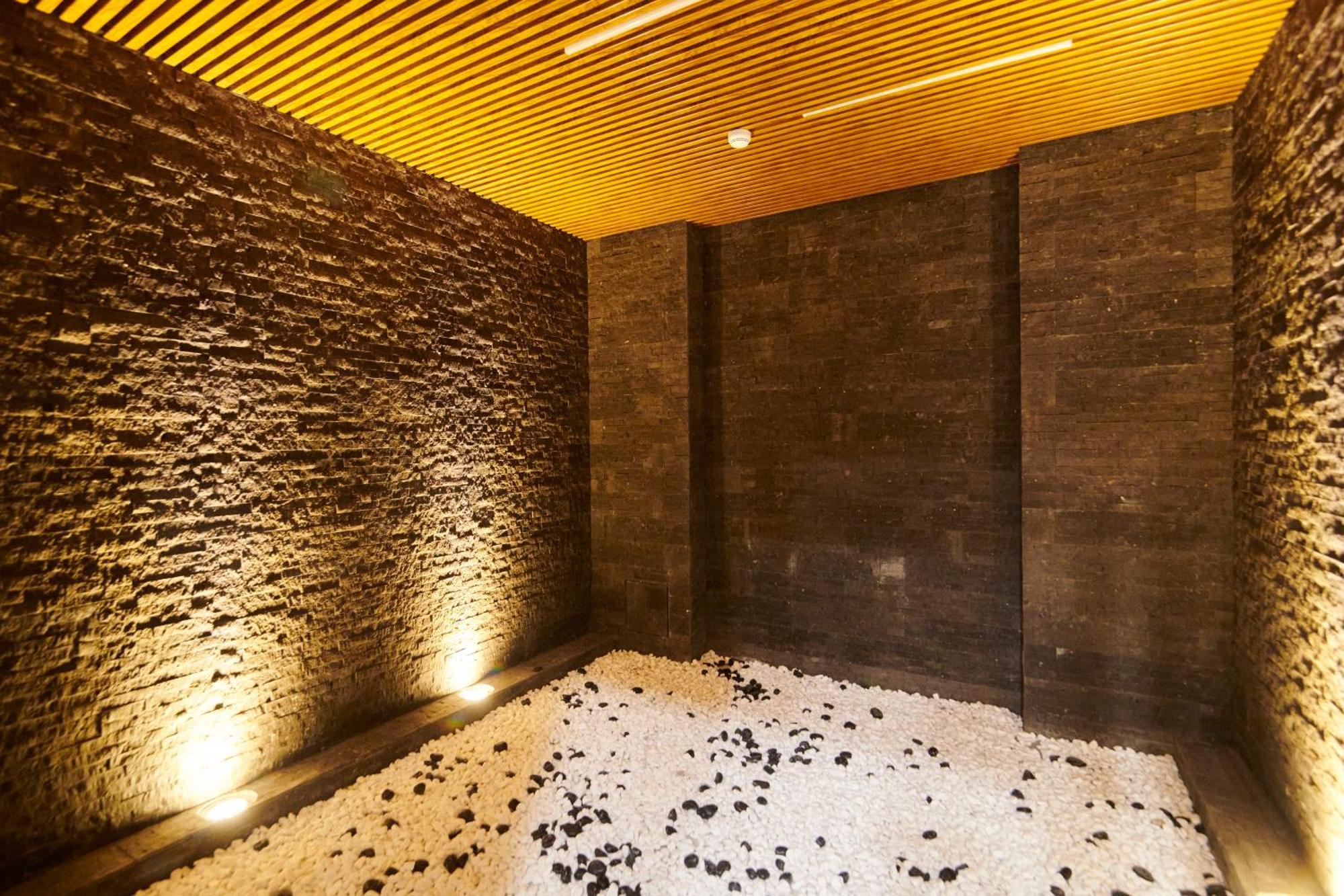 Dili Town Resort And Spa Dilijan Bagian luar foto