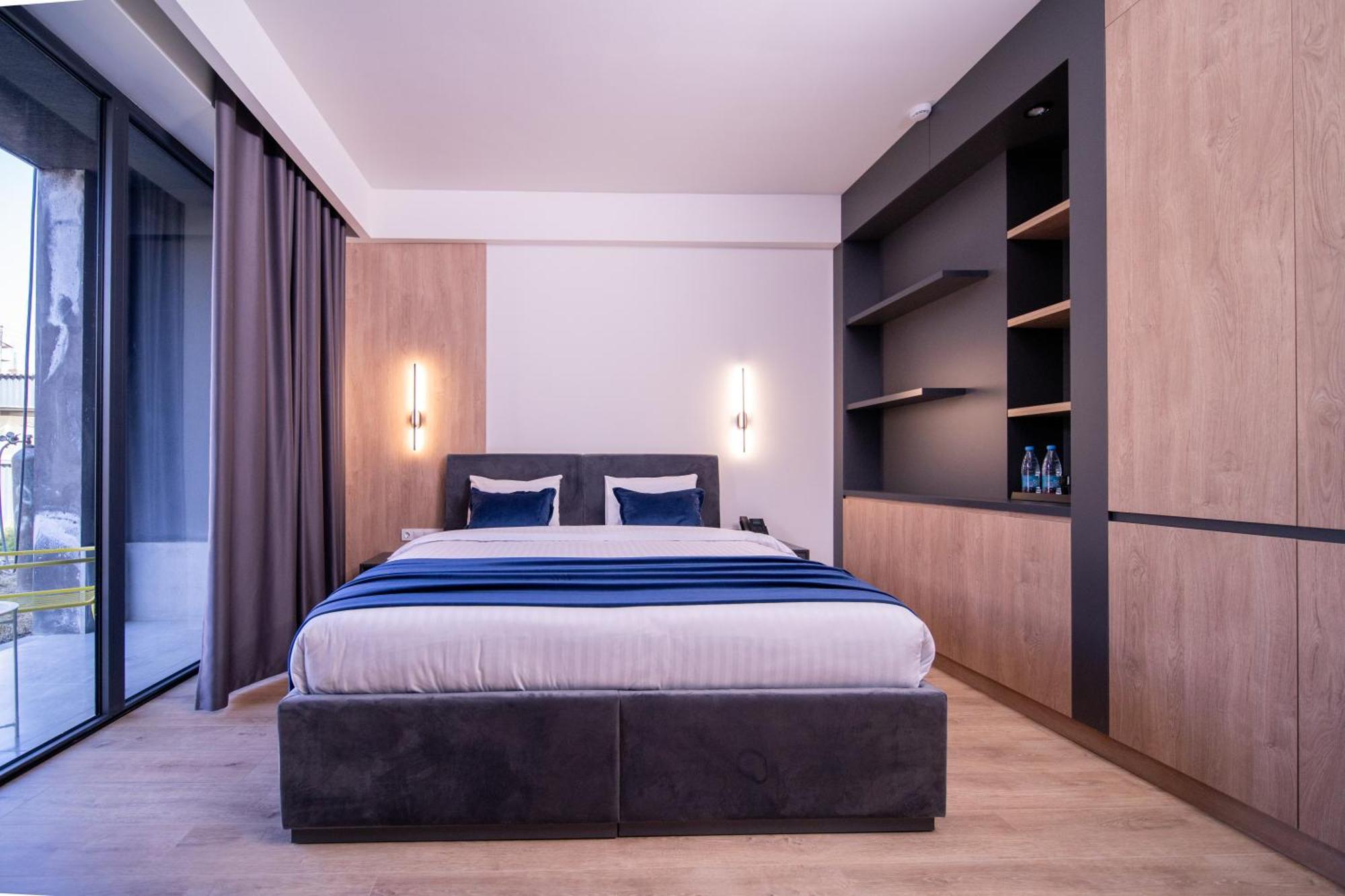 Dili Town Resort And Spa Dilijan Bagian luar foto