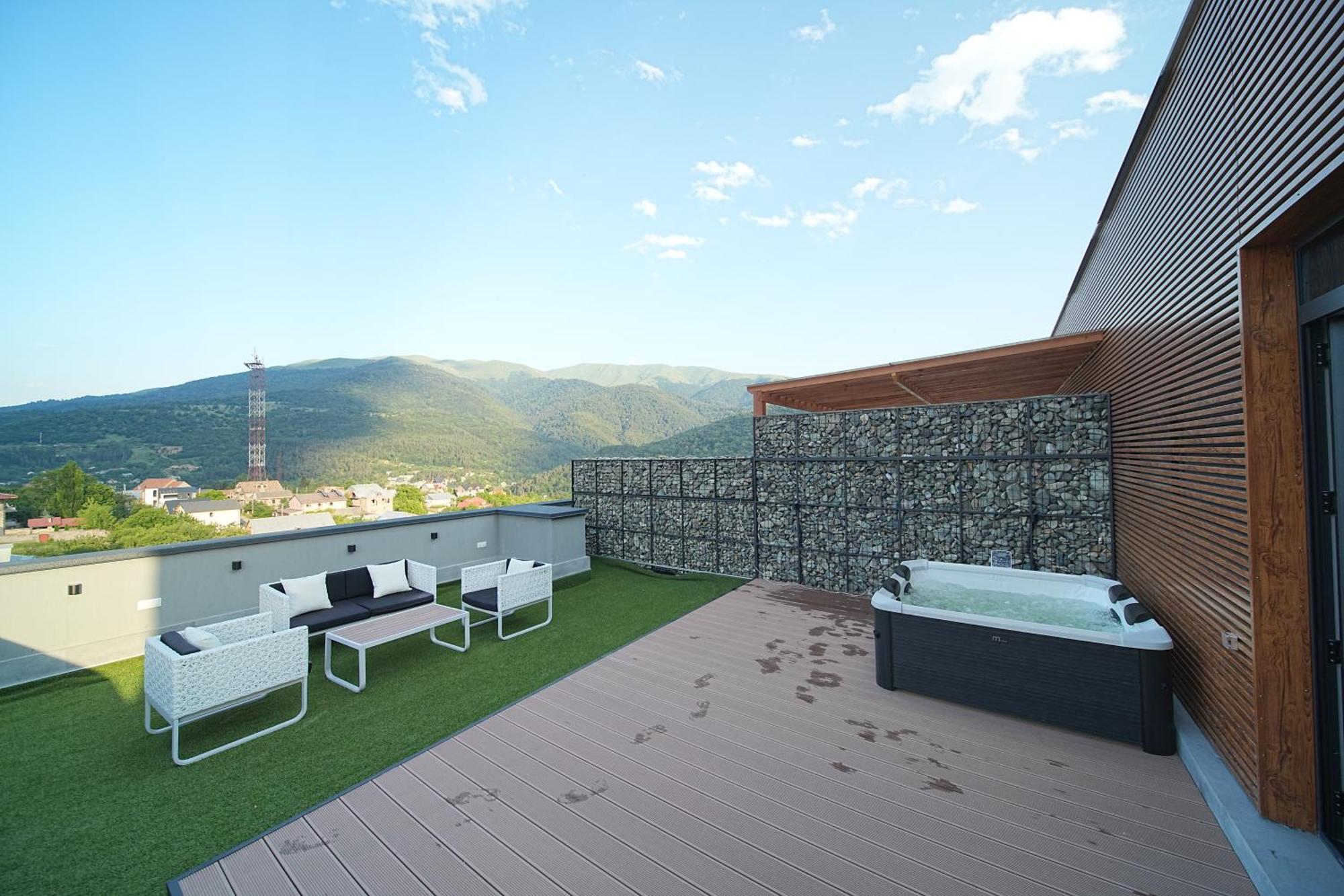 Dili Town Resort And Spa Dilijan Bagian luar foto