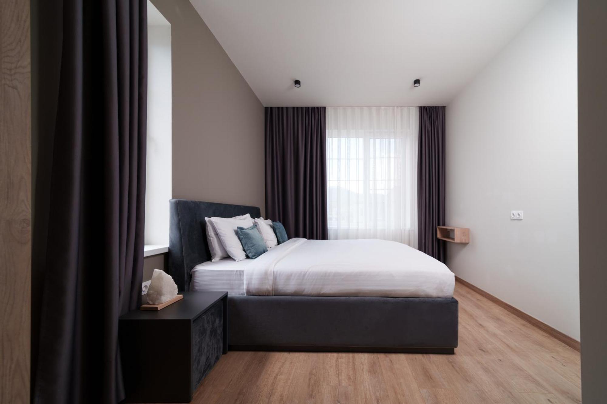 Dili Town Resort And Spa Dilijan Bagian luar foto